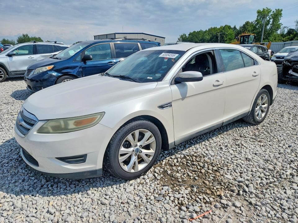 2010 FORD Taurus