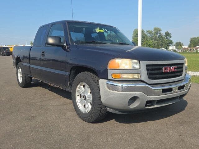 2005 GMC Sierra