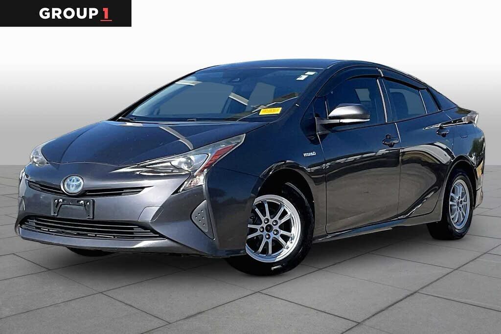 2017 TOYOTA PRIUS