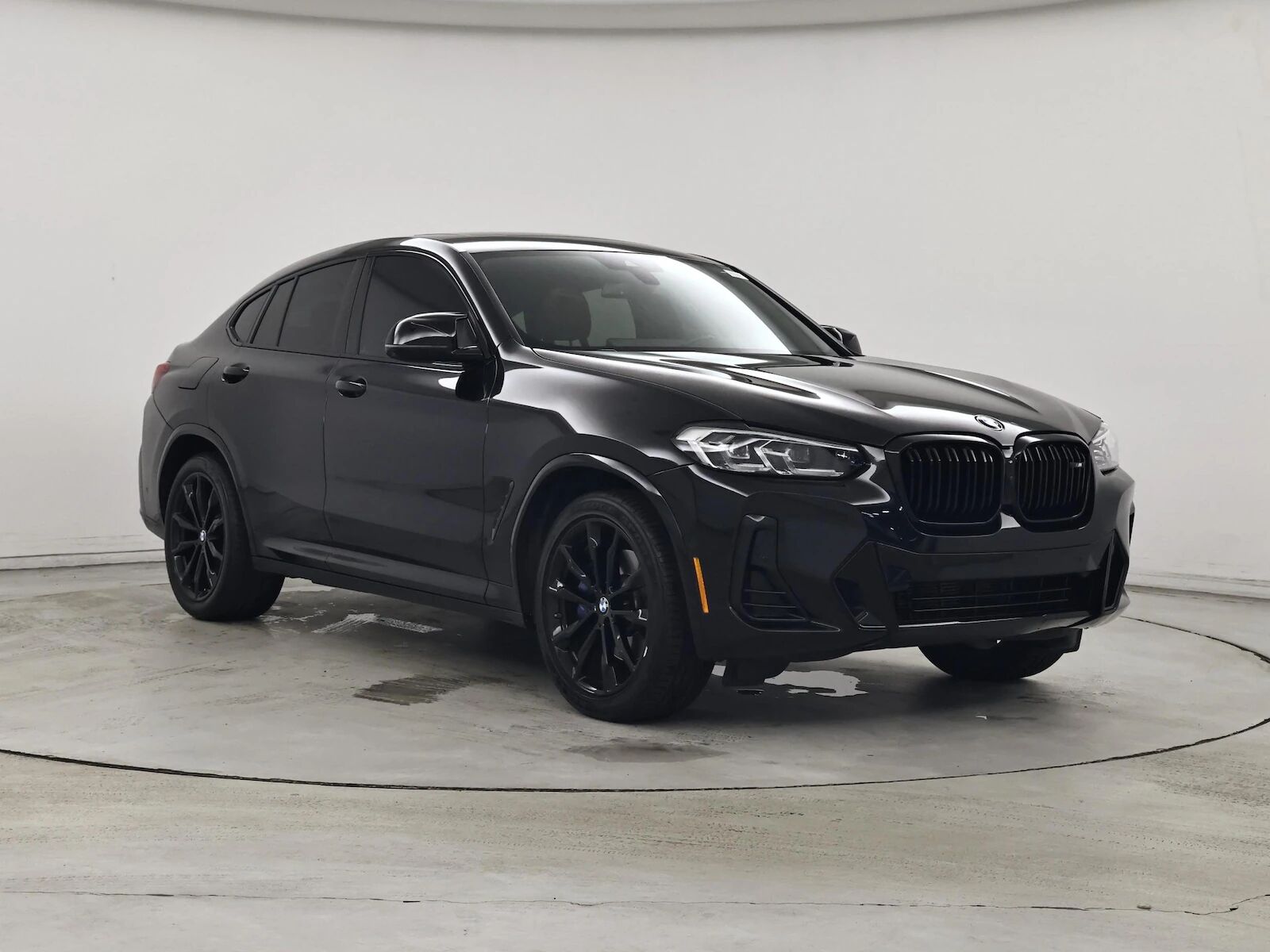2022 BMW X4