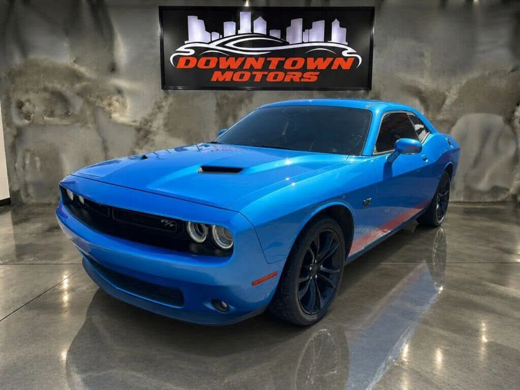2016 DODGE Challenger