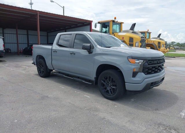 2025 CHEVROLET Silverado