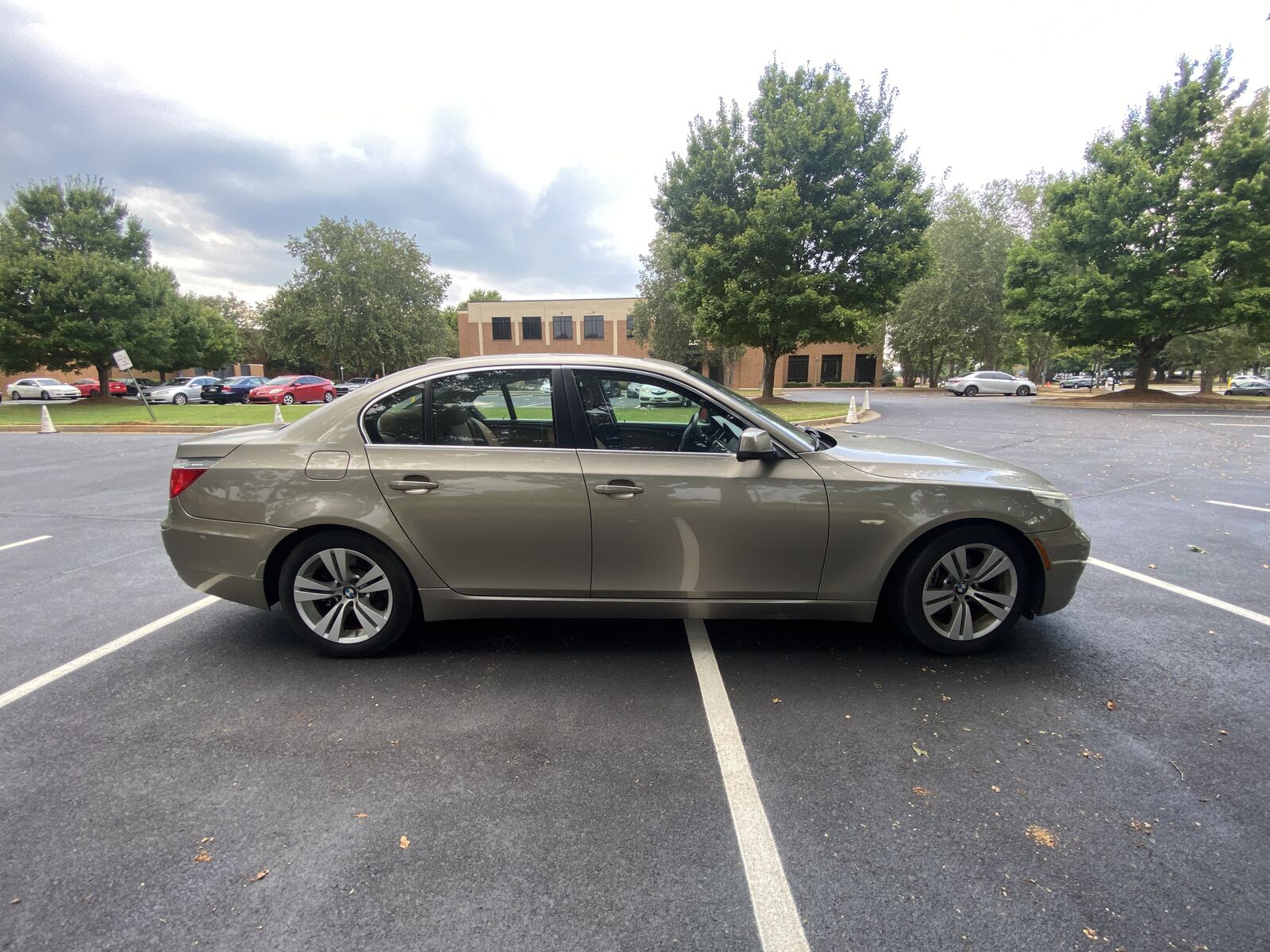 2010 BMW 528i