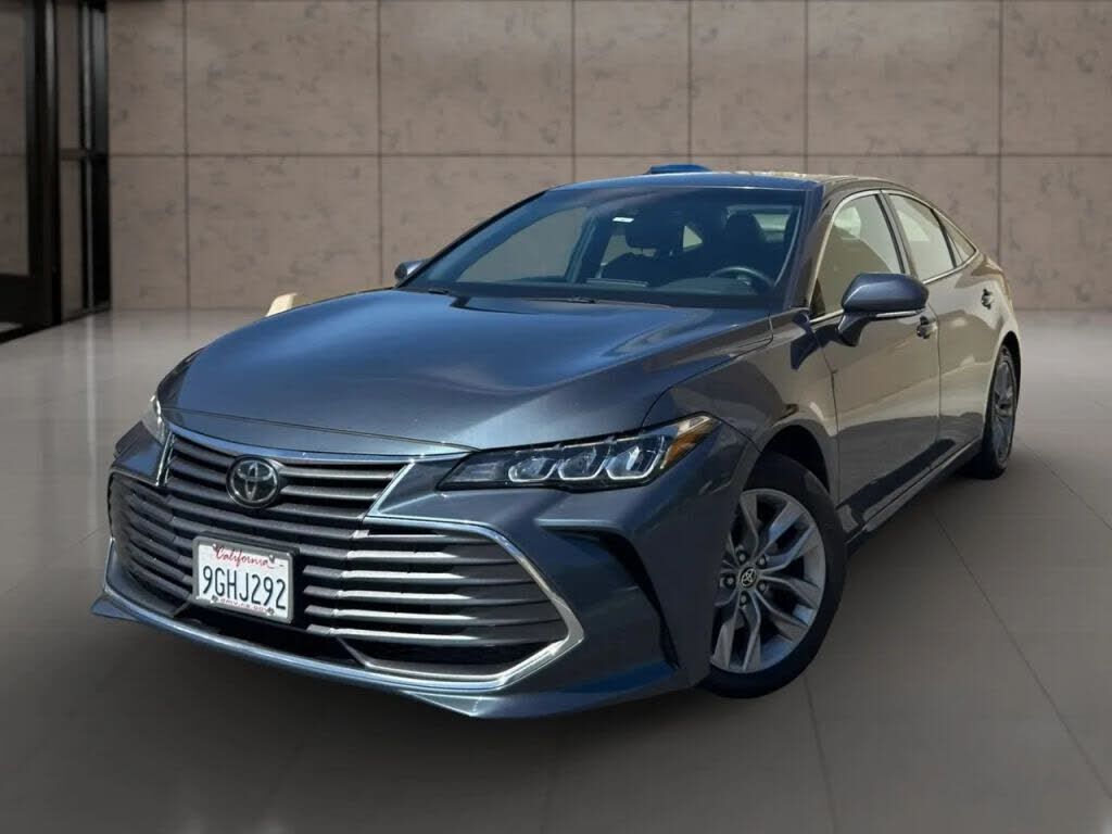 2022 TOYOTA Avalon