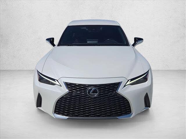 2021 Lexus IS