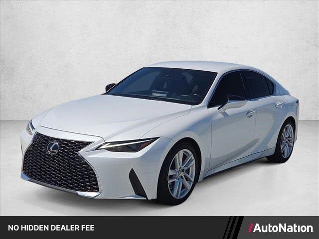 2021 LEXUS IS