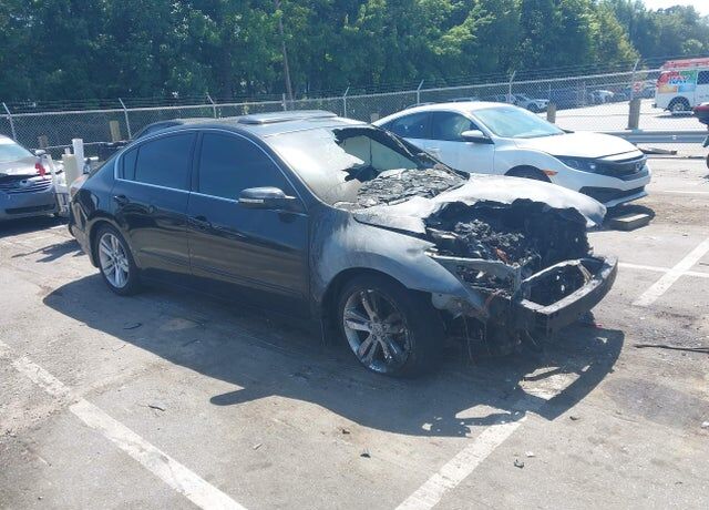 2012 NISSAN Altima