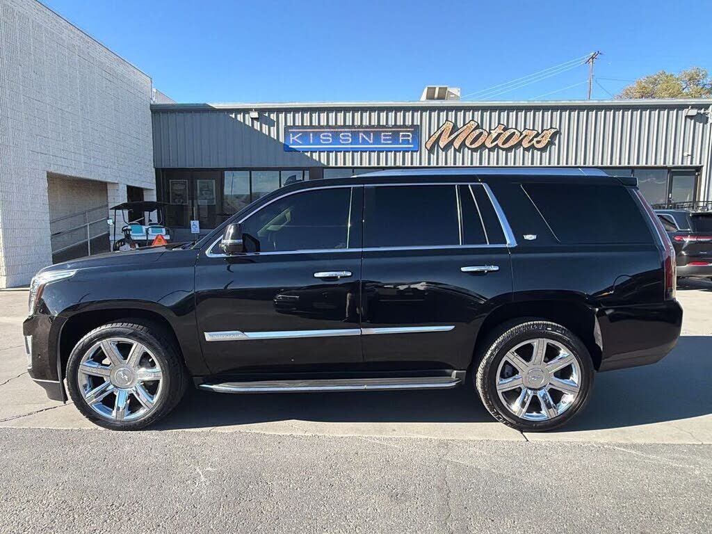 2018 CADILLAC Escalade