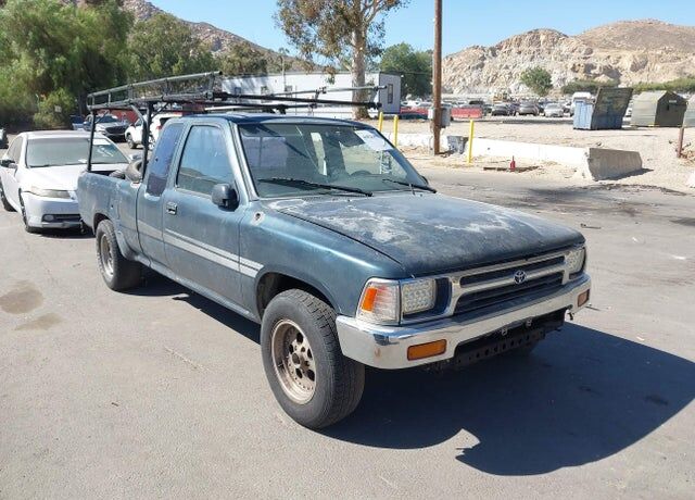 1995 TOYOTA Pick-Up