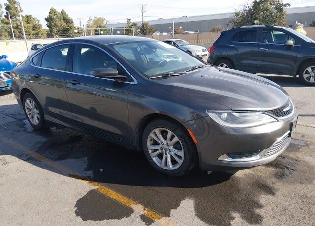 2015 CHRYSLER 200