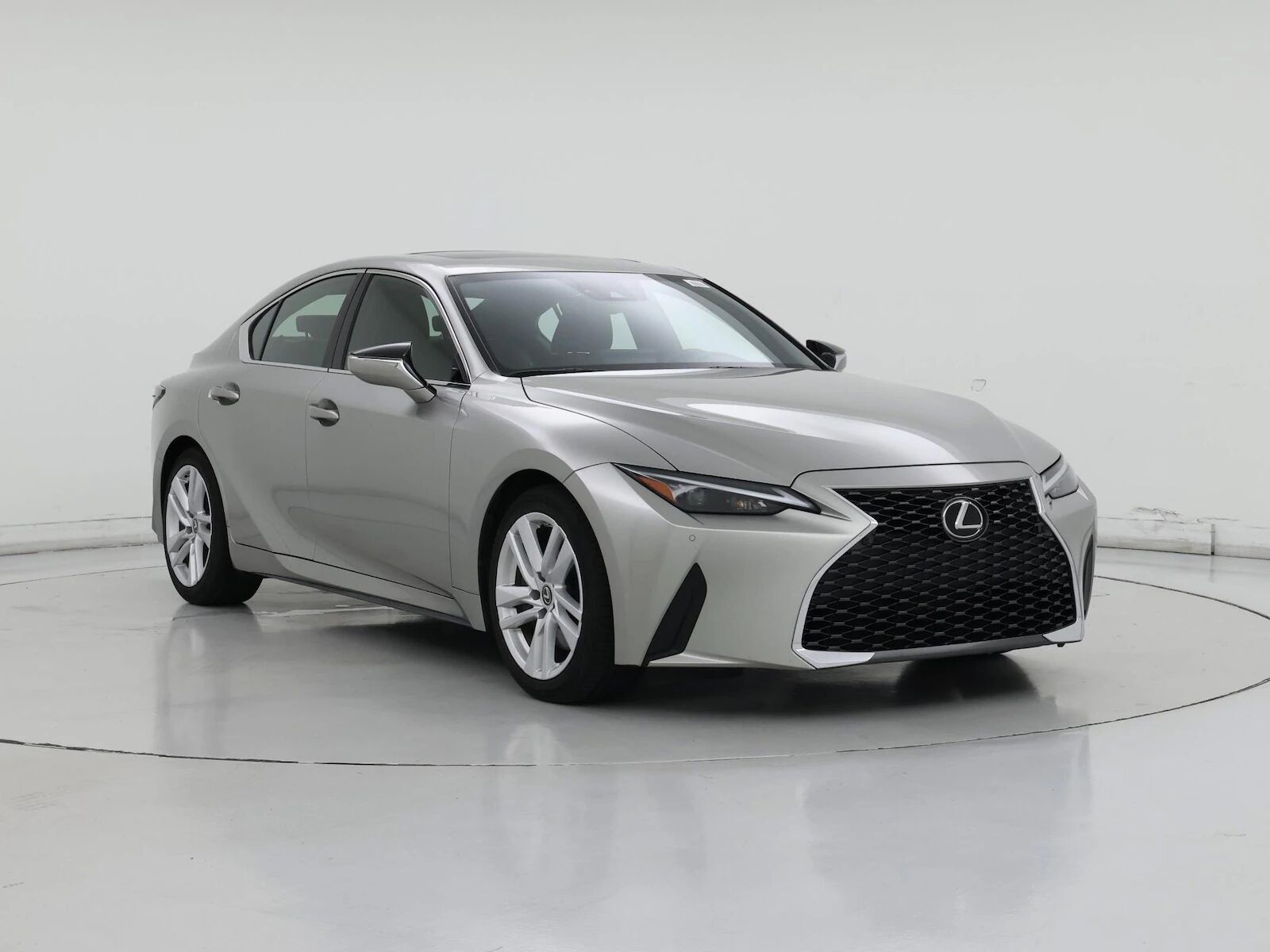 2021 Lexus IS