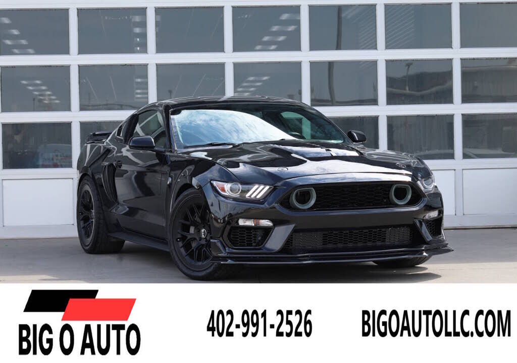 2017 FORD Mustang