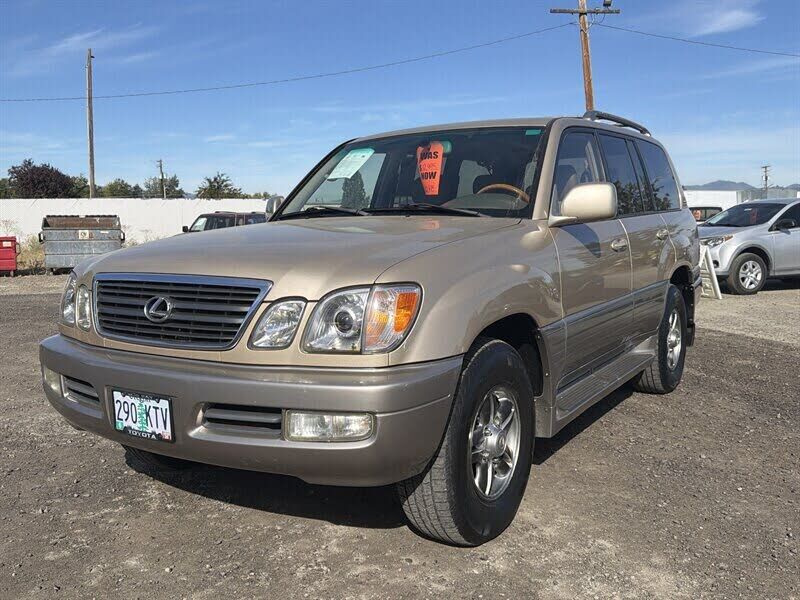 2001 Lexus LX