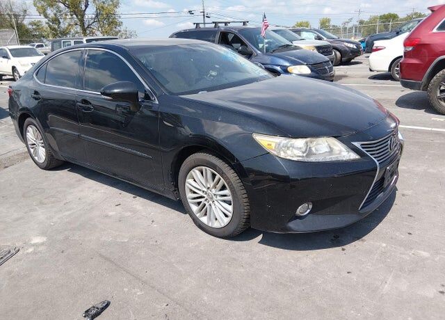 2014 LEXUS ES