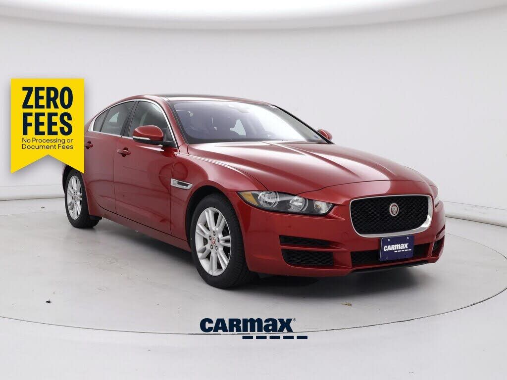 2019 JAGUAR XE
