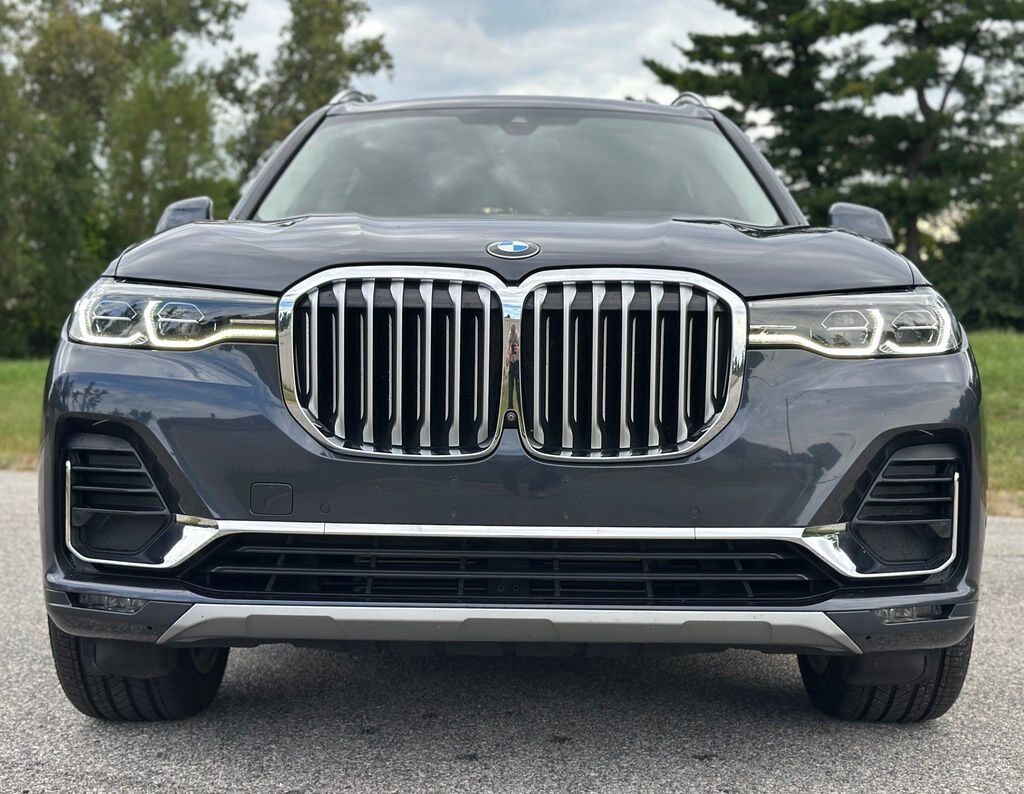2021 BMW X7