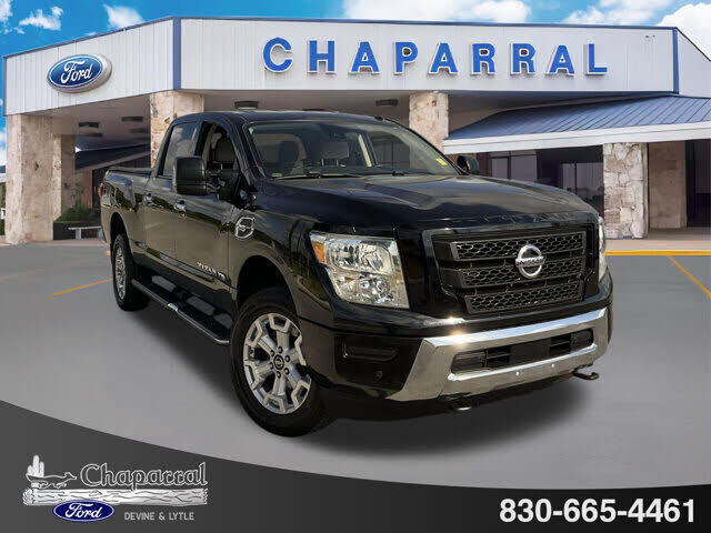 2020 NISSAN Titan