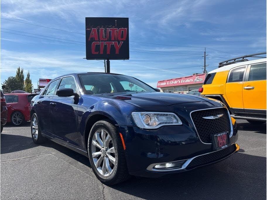 2016 CHRYSLER 300