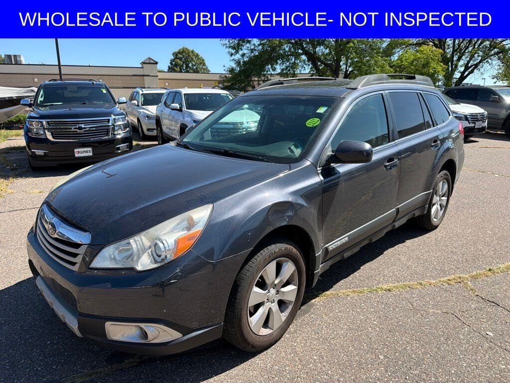 2011 SUBARU Outback