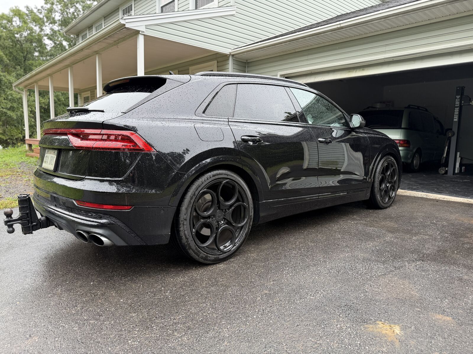 2020 AUDI Q8
