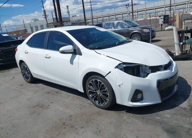 2016 TOYOTA Corolla