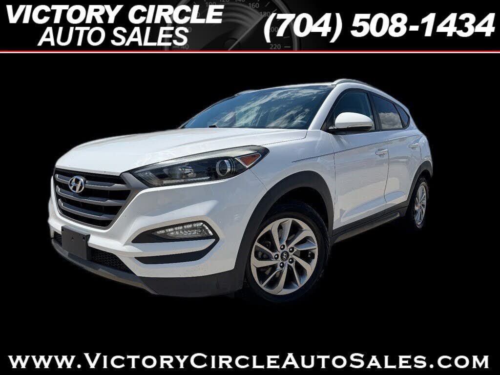 2016 HYUNDAI Tucson