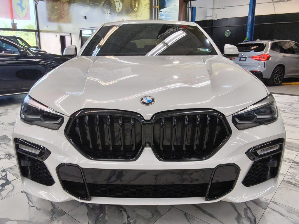 2021 BMW X6