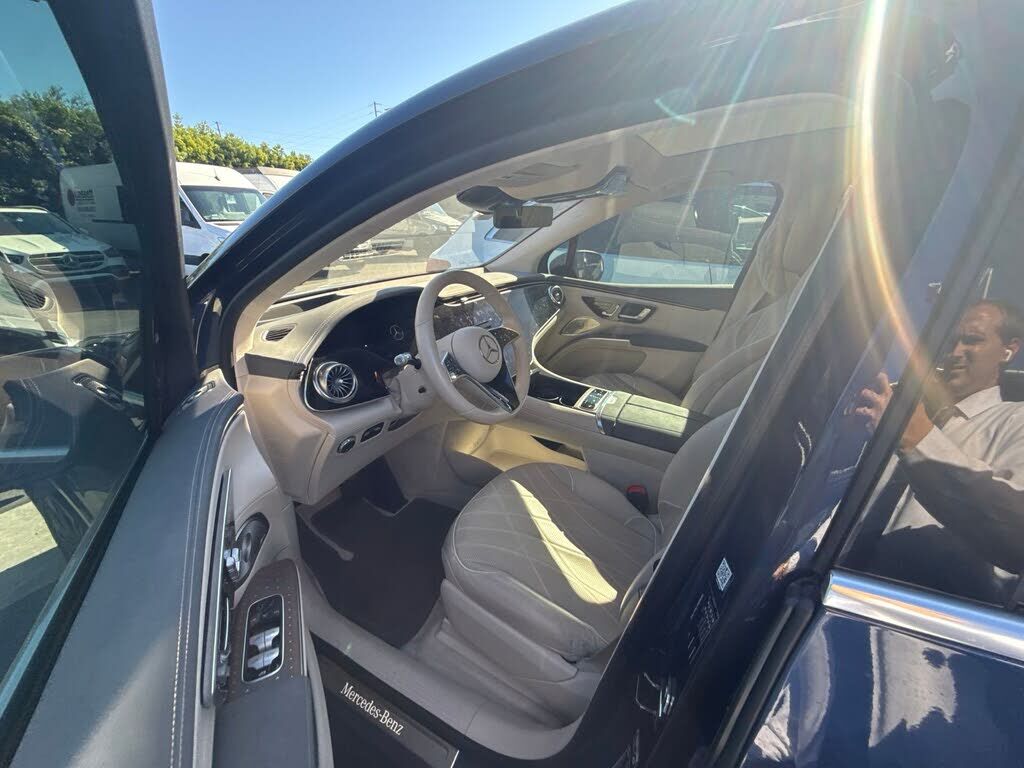 2023 Mercedes-Benz EQS-Class SUV