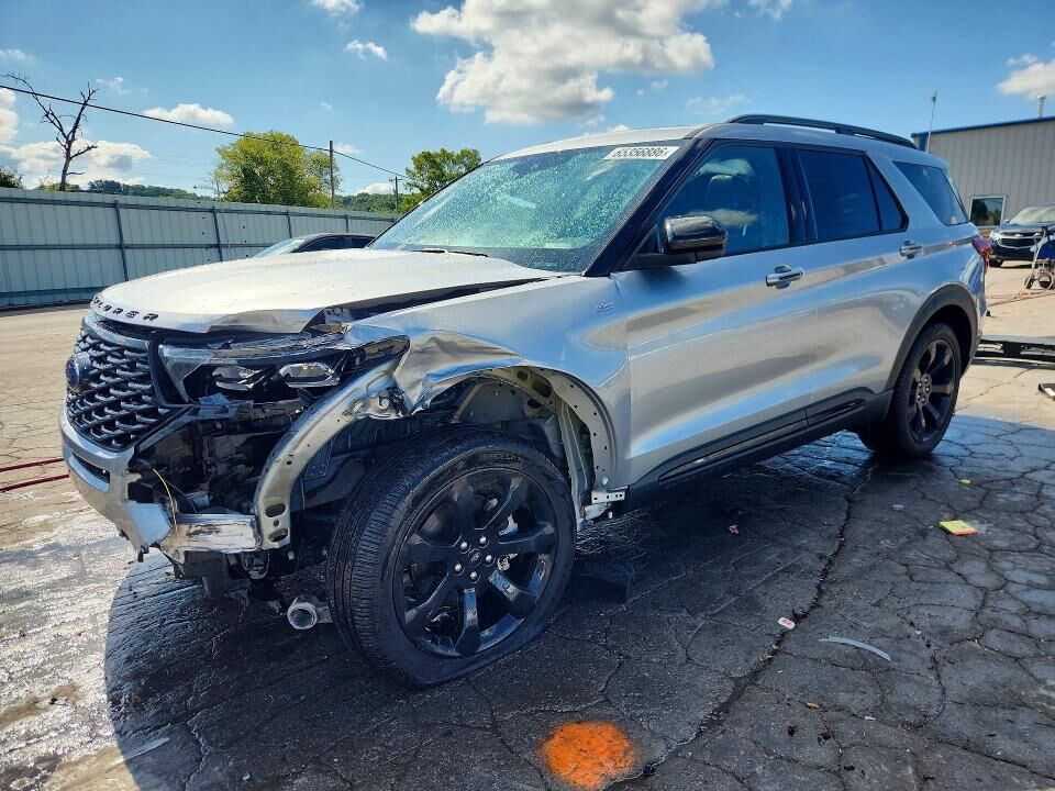 2022 FORD Explorer