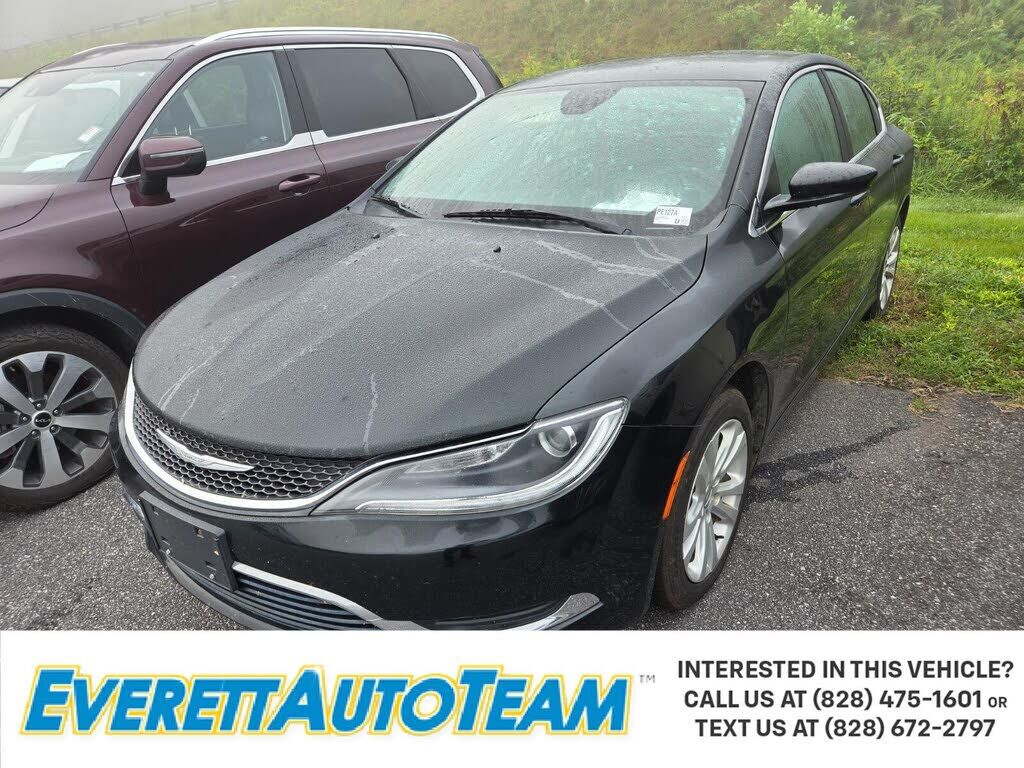 2016 CHRYSLER 200