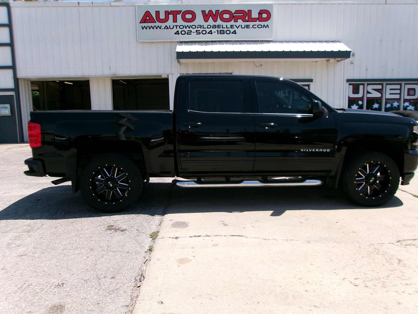 2018 CHEVROLET Silverado