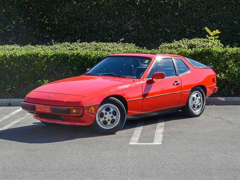 1987 PORSCHE 924