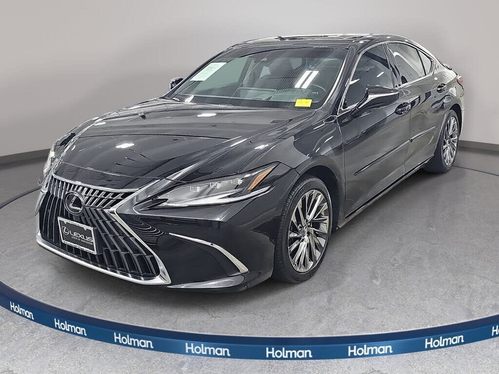 2024 LEXUS ES