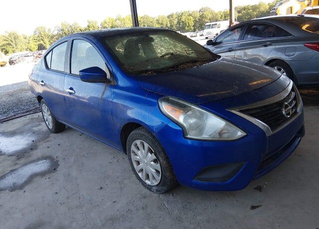 2016 NISSAN Versa