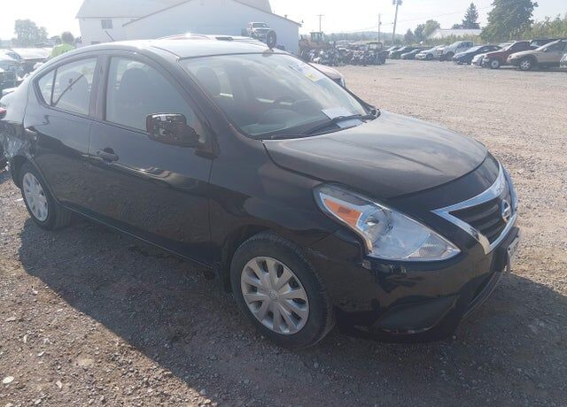 2018 NISSAN Versa