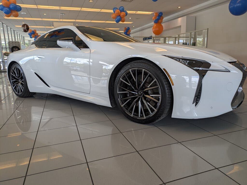 2025 LEXUS LC