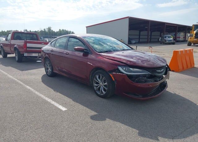 2016 CHRYSLER 200