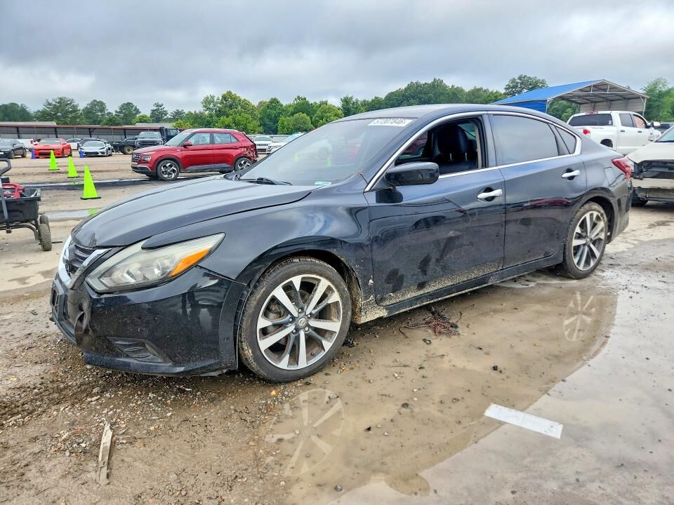 2017 NISSAN Altima