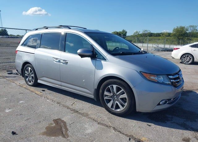 2016 HONDA Odyssey
