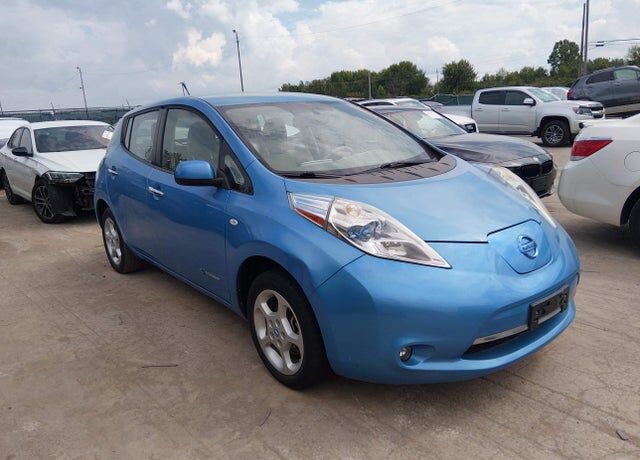 2012 NISSAN Leaf