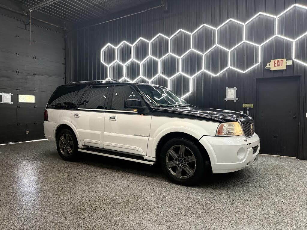 2004 LINCOLN Navigator