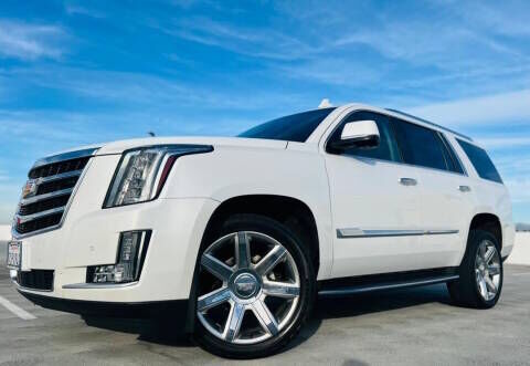 2016 CADILLAC Escalade