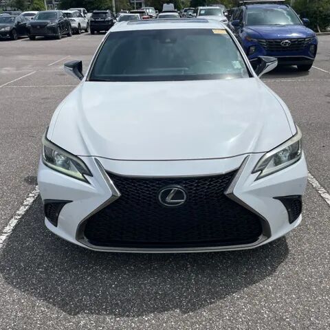 2020 LEXUS ES