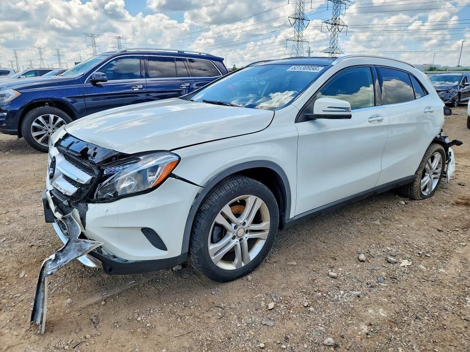 2016 MERCEDES-BENZ GLA-Class