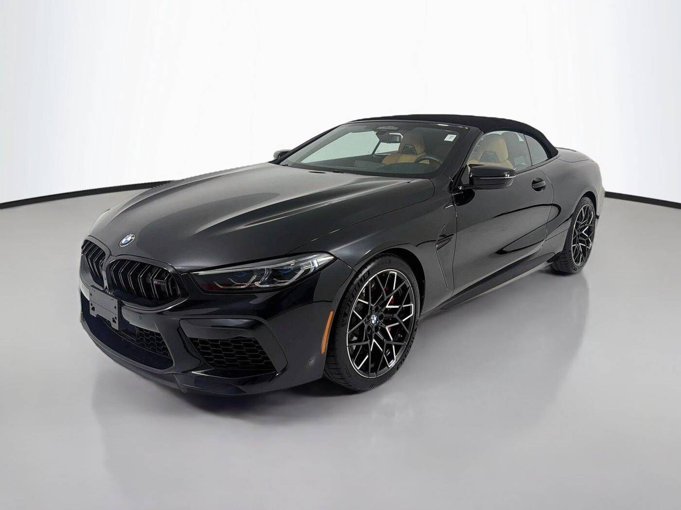2025 BMW M8