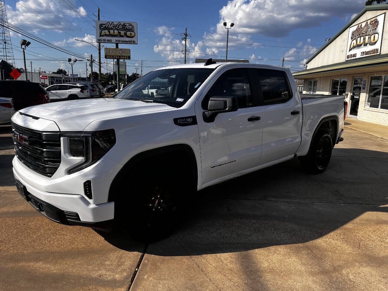 2024 GMC Sierra