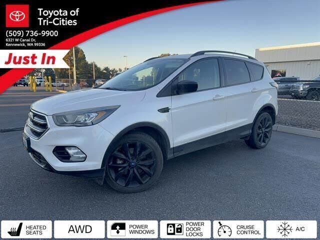 2018 FORD Escape