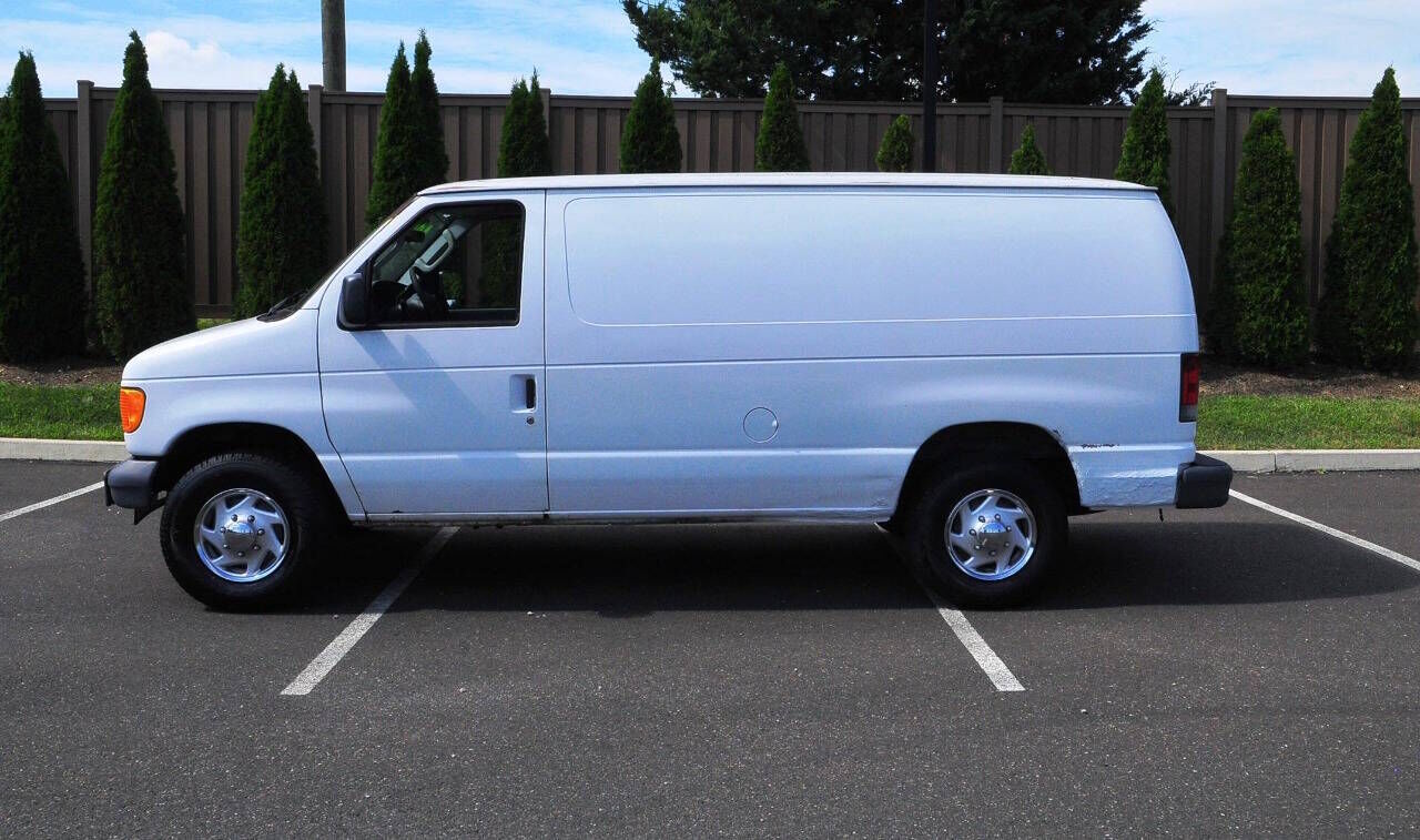 2006 FORD E-250