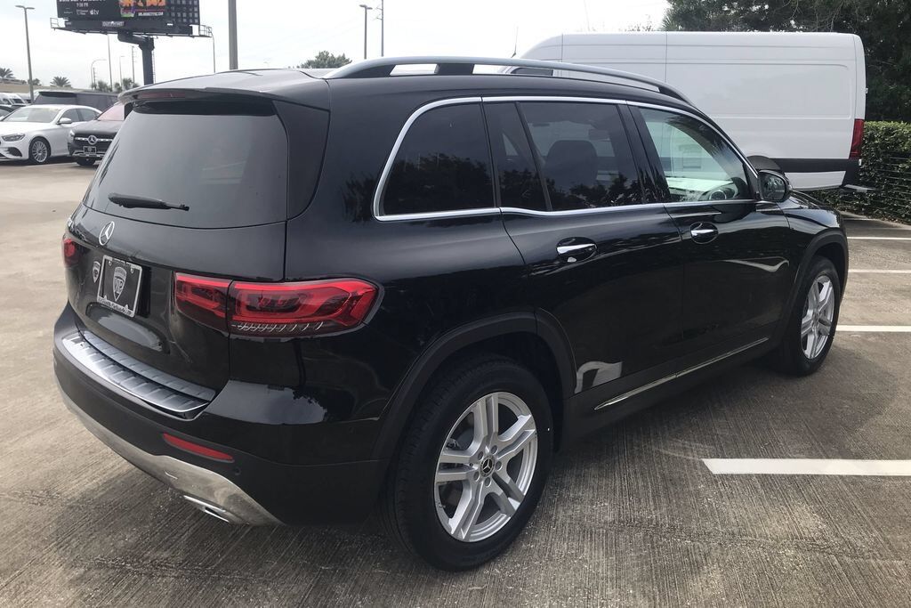 2023 Mercedes-Benz GLB-Class