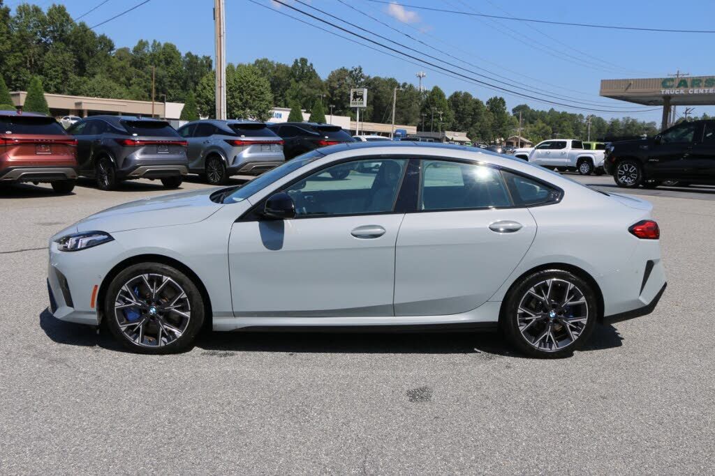 2026 BMW 228